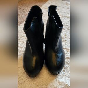 Ardene chunky ankle boot size 9